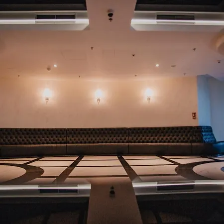 Apartment Jbhotels Comfort Hanza Tower
